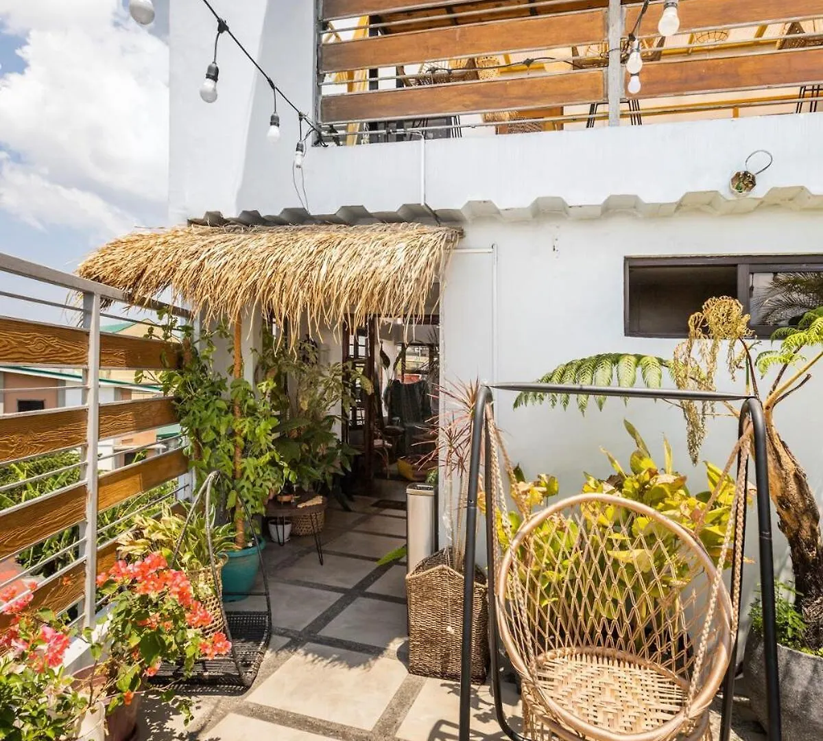 Near Airport Nordic Cozy Br With Roof Deck Mini Pool Apartment Manila