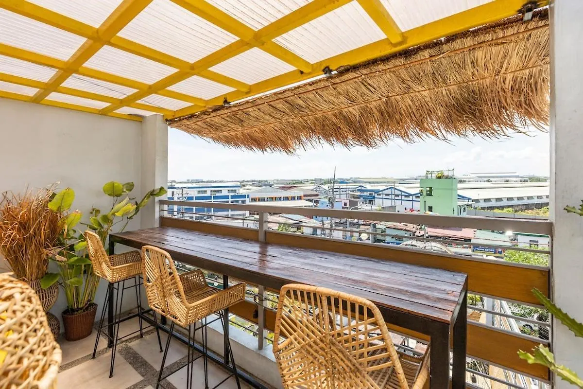 Near Airport Nordic Cozy Br With Roof Deck Mini Pool Apartment Manila 0*,